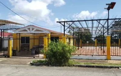 Se vende casa de 3 recámaras en Barriada Villas del campo, Chorrera